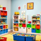 Przechowywanie klocków LEGO: jak wybrać system organizacji dopasowany do przestrzeni i potrzeb dziecka